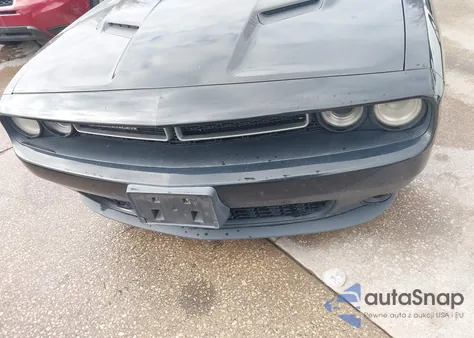 2016 Dodge Challenger Sxt z USA, uszkodzony, nr VIN 2C3CDZAG9GH114011